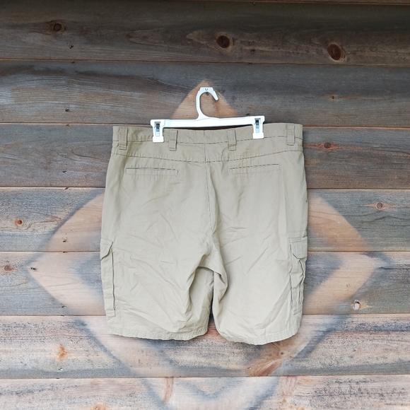 Red Head Brand Co. Cargo Shorts Men's Size 40 Sand Tan Pockets Ripstop - Picture 3 of 5